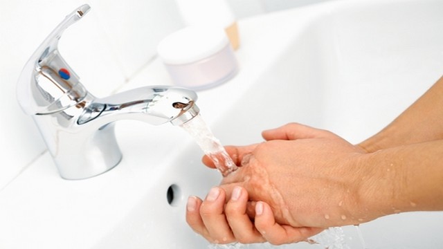 rinse hands with water