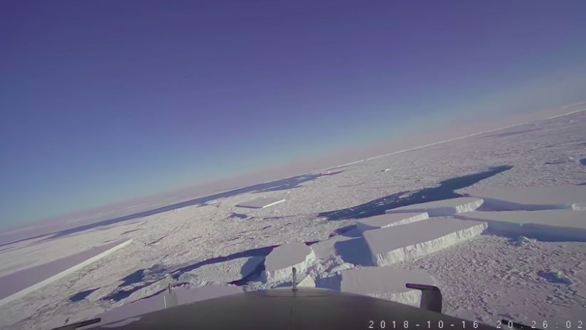 NASA Spots Perfectly Rectangular Icebergs In Antarctica - Big Think