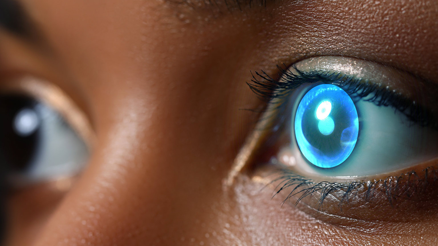 These AR contact lenses could help us the metaverse - Big Think