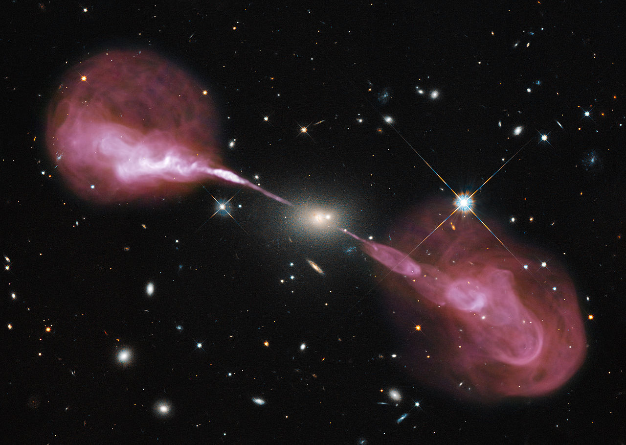 relativistic jet black hole galaxy hercules A