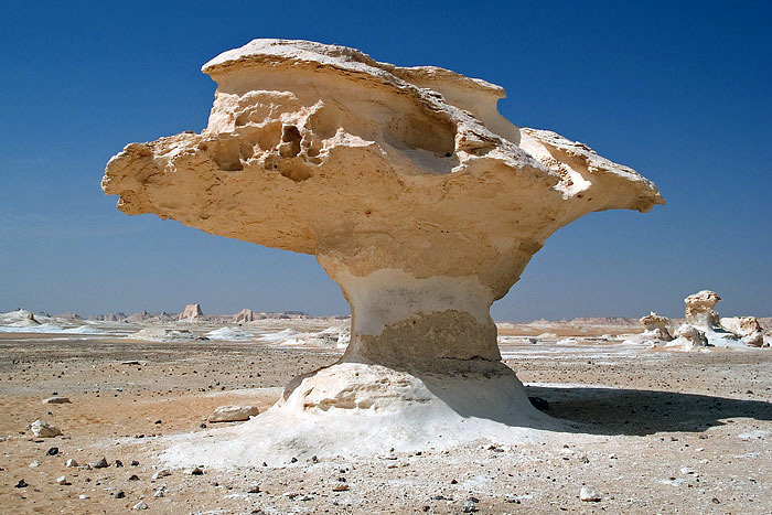 Al Naslaa: meet Earth's most bizarre geological rock formation - Big Think