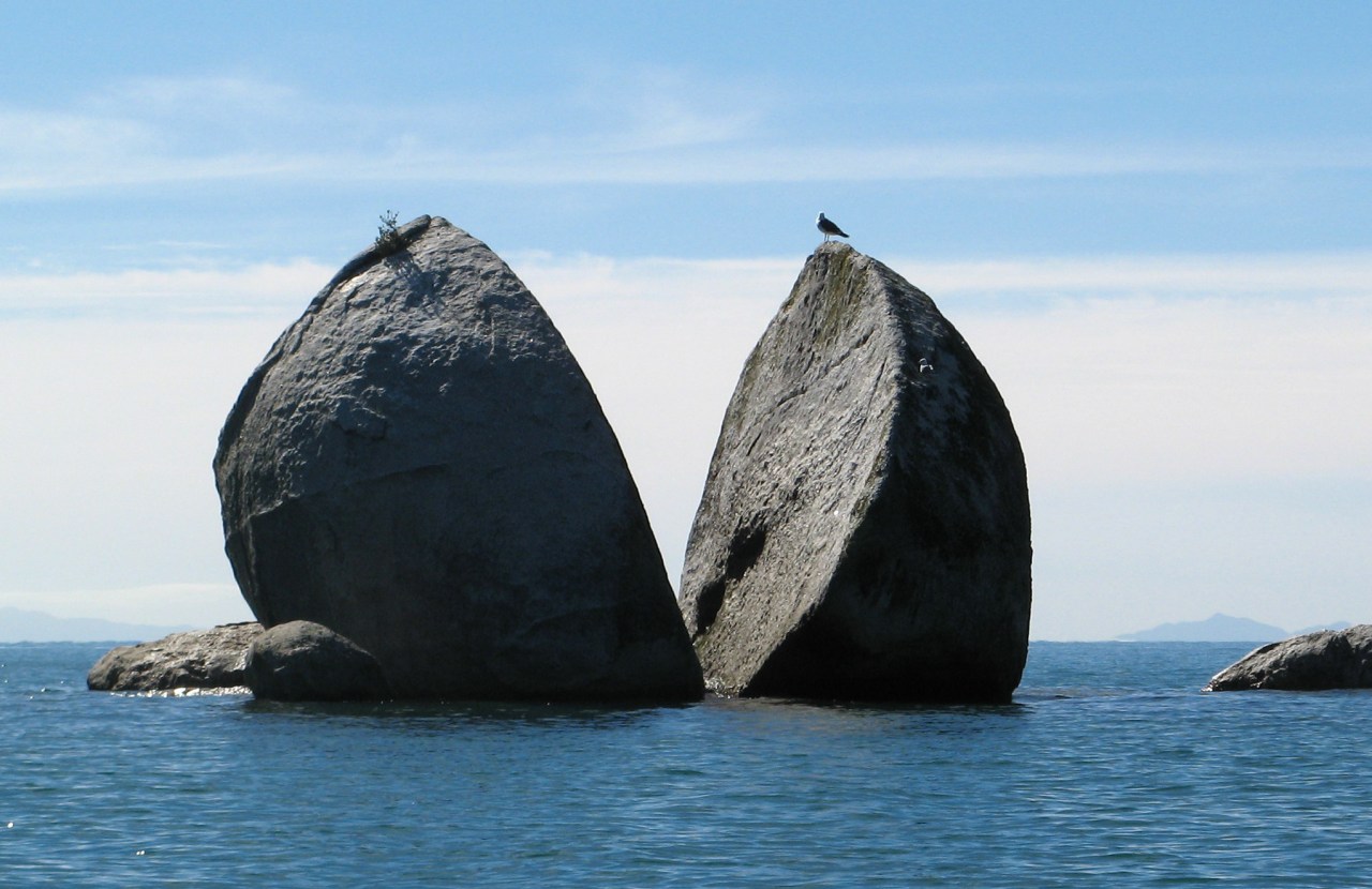 Split Apple Rock. Photo: Flickr