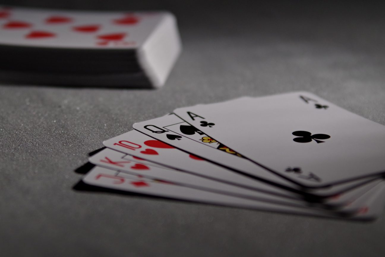 A poker hand showing a straight.