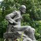 Sigmund Freud statue