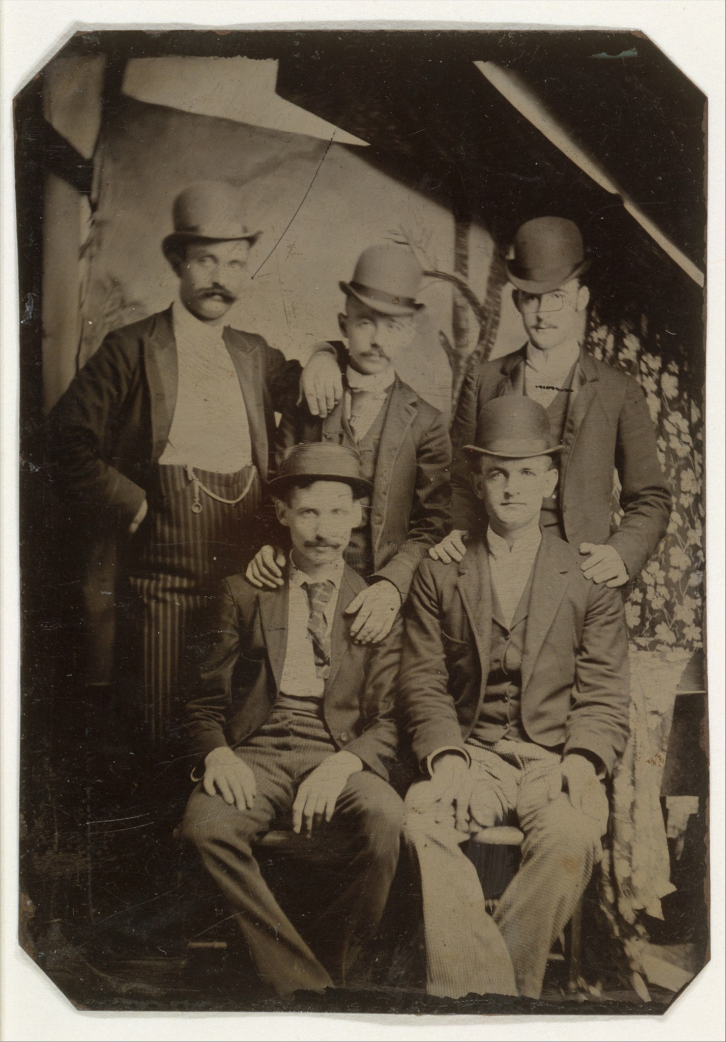 An old photograph of outlaws from the Wild West