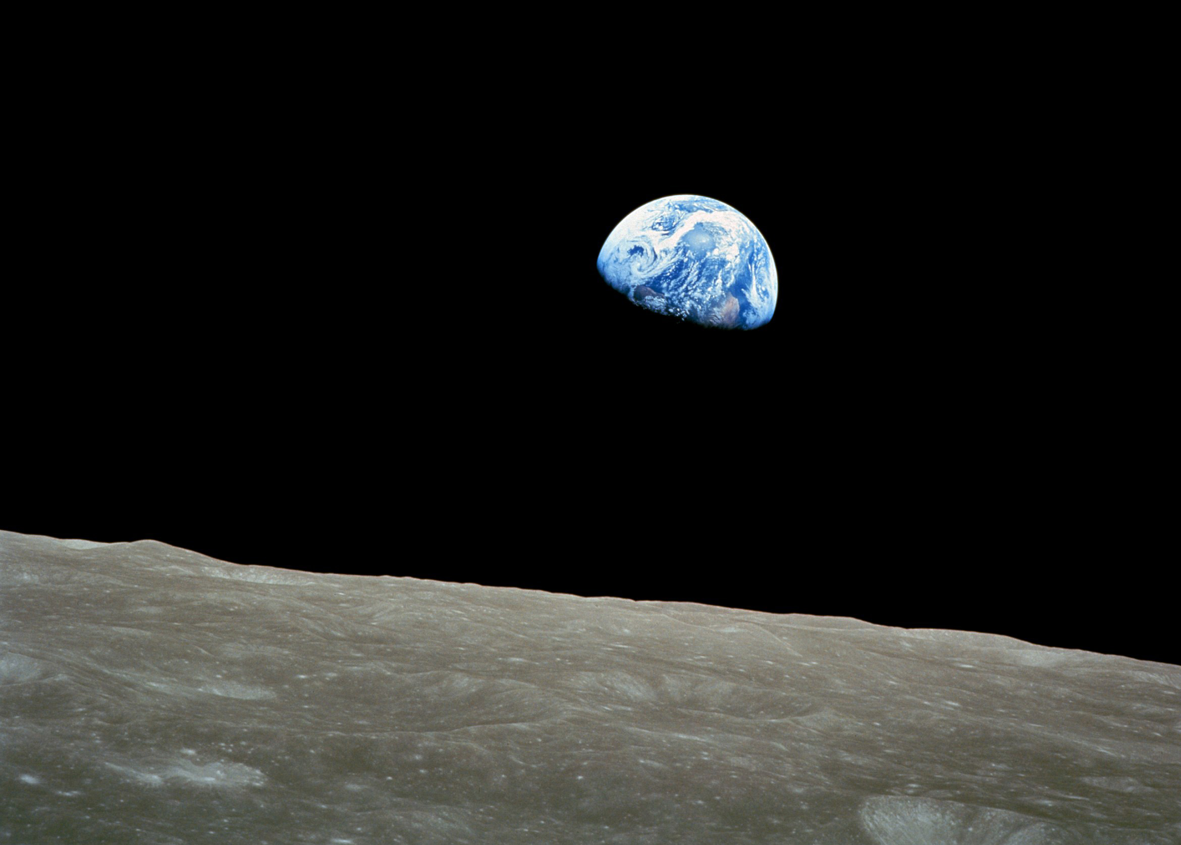 Earthrise photograph.