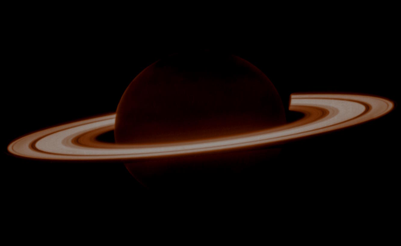 Saturn darkened rings JWST