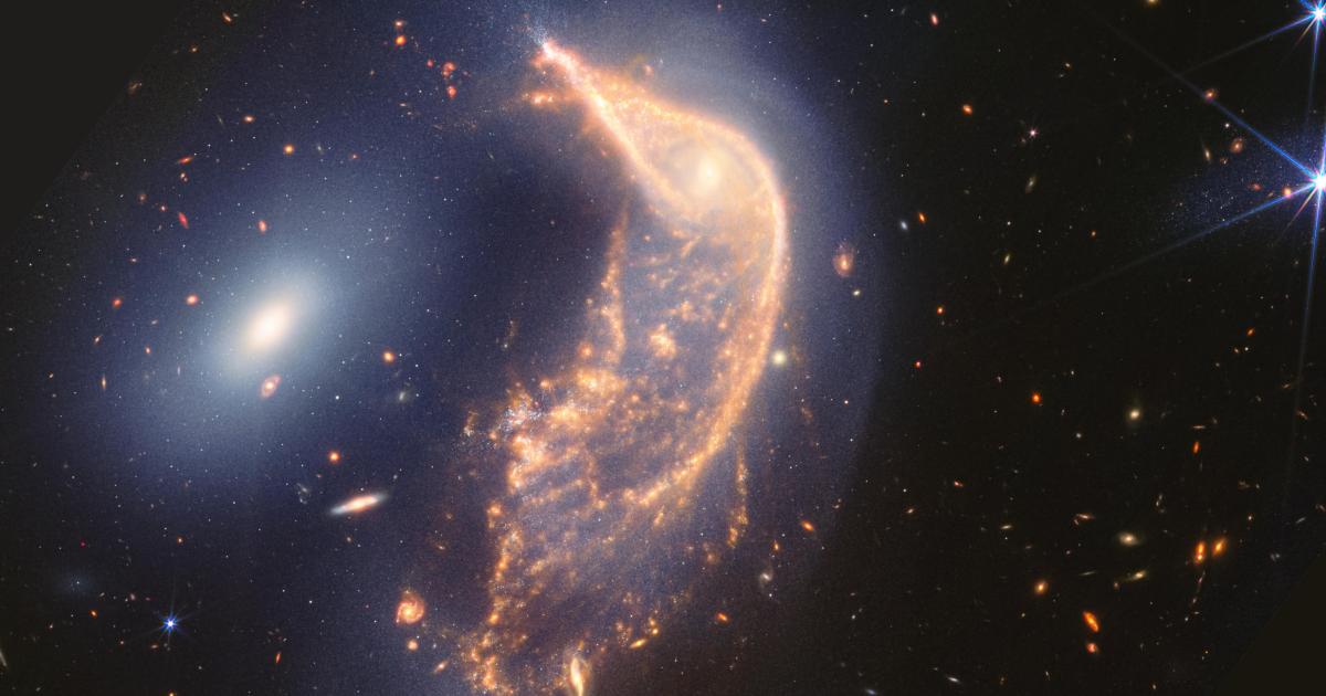 Op elkaar inwerkende sterrenstelsels zijn meer dan ze lijken, zoals de James Webb Telescope laat zien