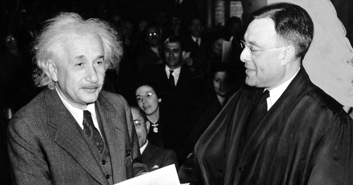 Einstein didn’t say that: How viral misquotes evolve and replicate